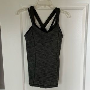 Lululemon Silverescent cross cross back flowy tank with built in bra